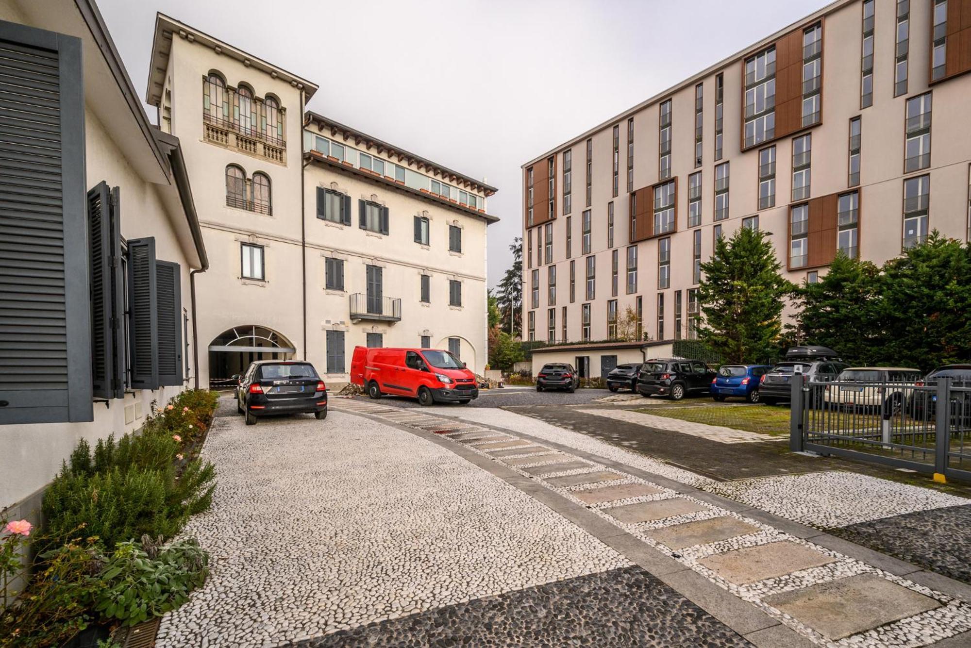 Stazione Di Lambrate-Il Mulino Storico A 10 Stelle Apartment มิลาน ภายนอก รูปภาพ